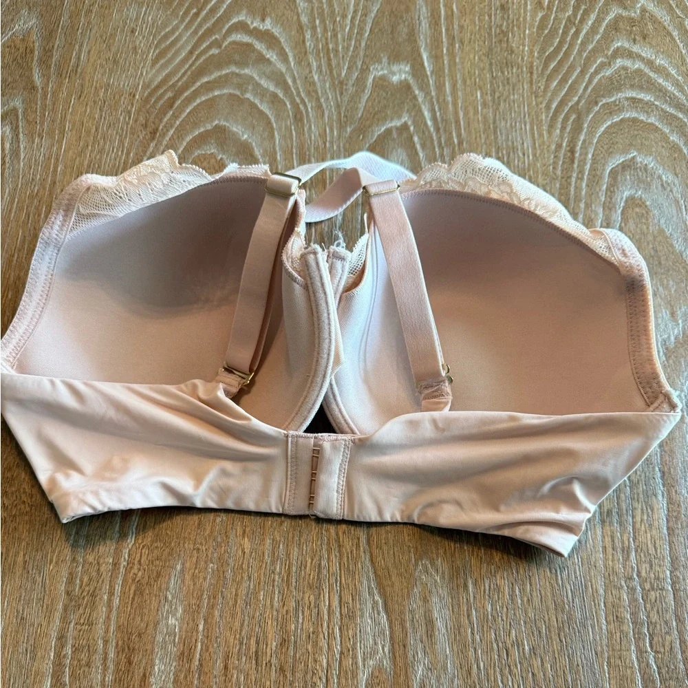 NATORI Underwire Pink Lace Crisscross Adjustable Straps Women’s‎ Size 34G